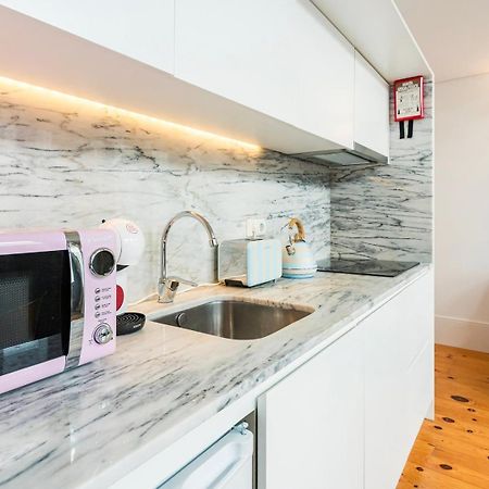 Appartamento Guestready - Stylish Haven Near Porto Cathedral Esterno foto