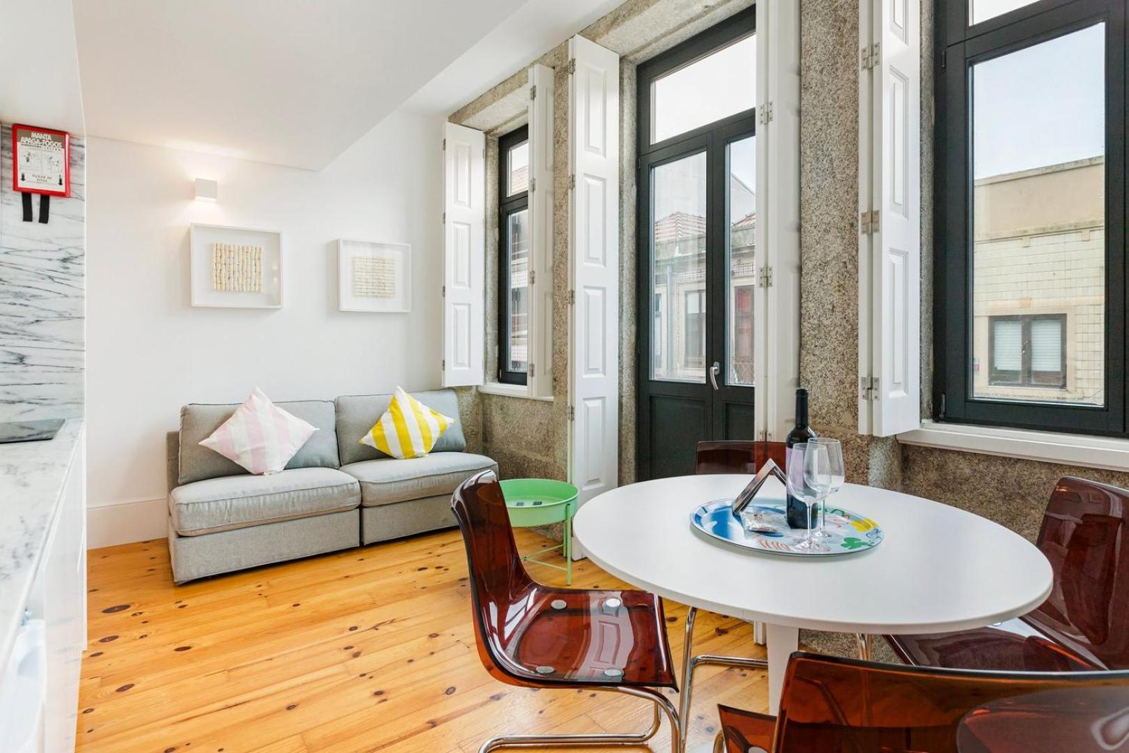 Appartamento Guestready - Stylish Haven Near Porto Cathedral Esterno foto